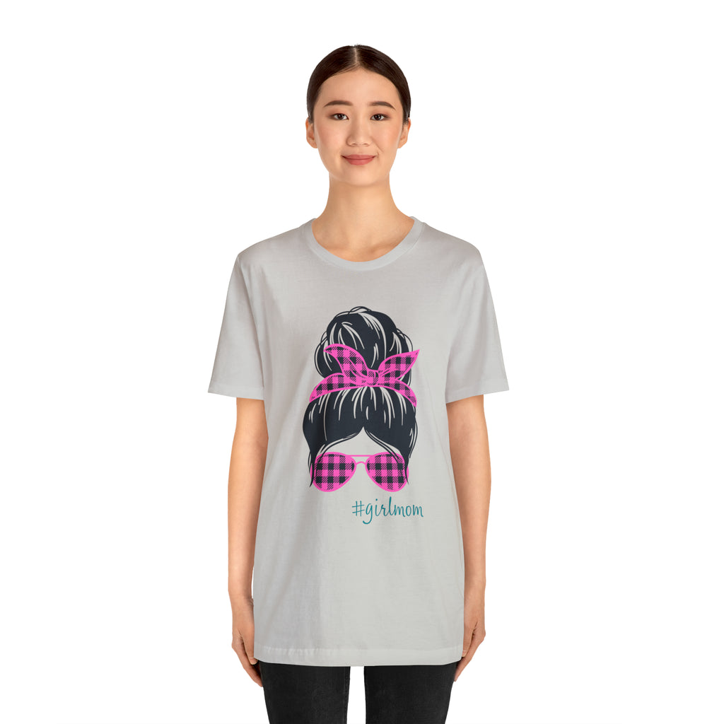 #girlmom Tee