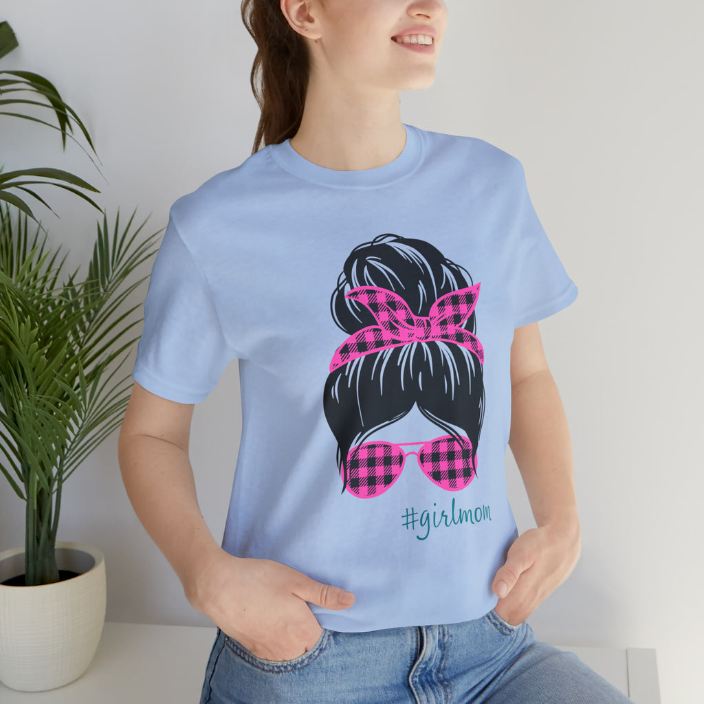 #girlmom Tee