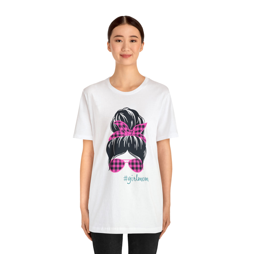 #girlmom Tee